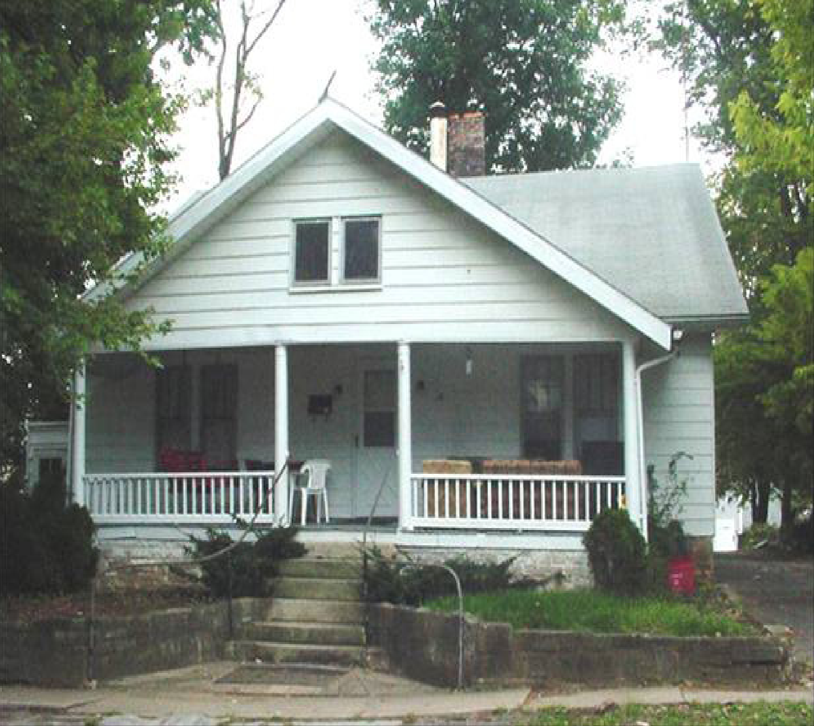 Mays House; 418 East 8th Street